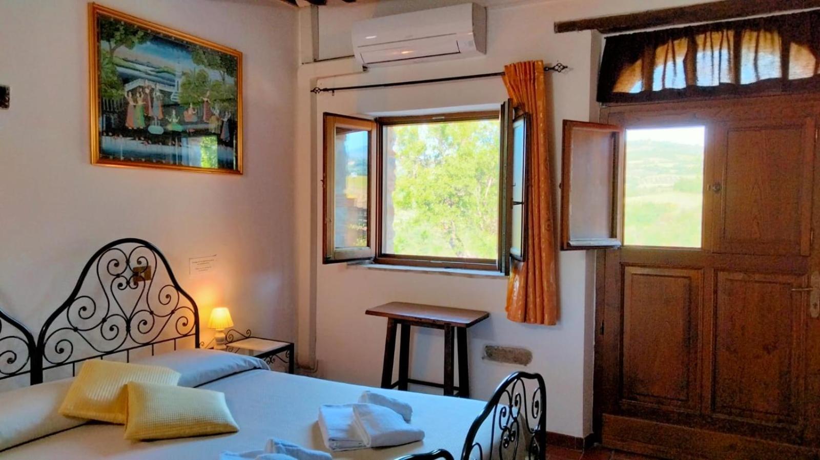 Agriturismo Grossola Castiglione dʼOrcia المظهر الخارجي الصورة